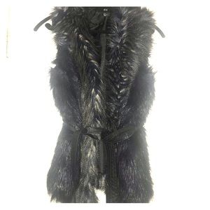 H&M faux fur vest
